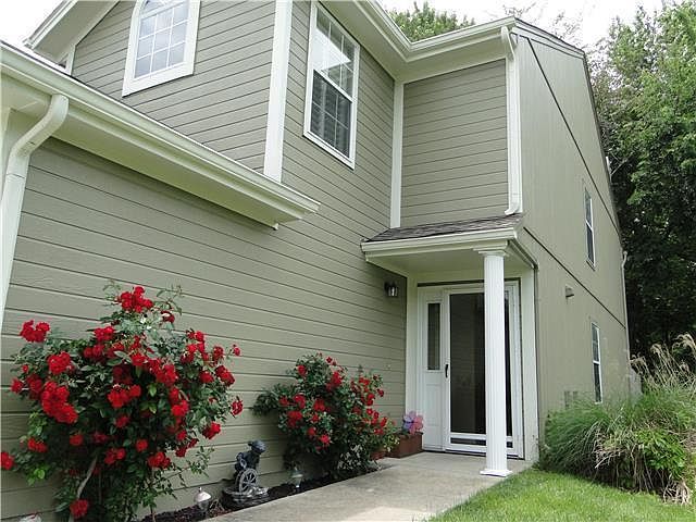 1st image of 6036 NE Moonstone Dr #17-D