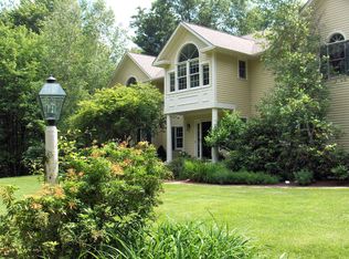 73 Newfane Rd, Bedford, NH 03110