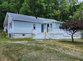 1133 Mundytown Rd, North Tazewell, VA 24630