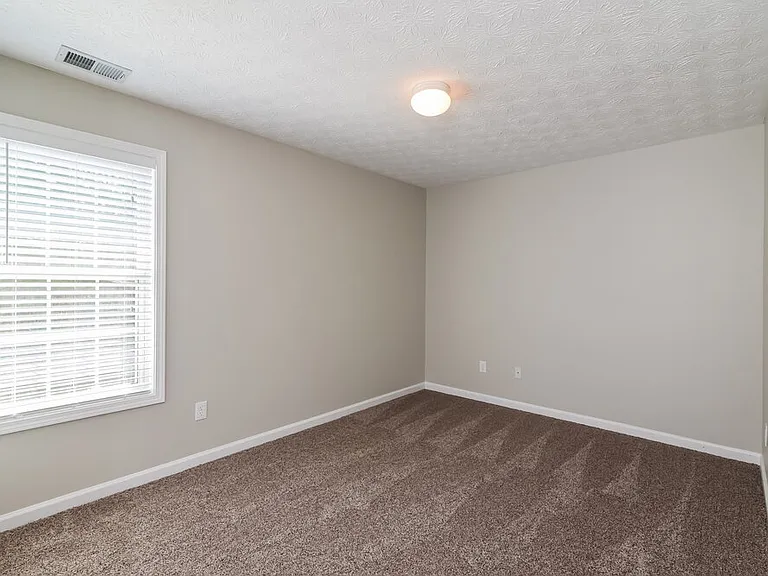 3088 Heatherbrook Trce — Photo 10