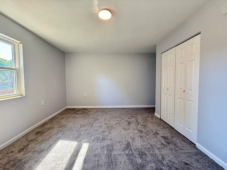 2604 Eastview Dr #C — Photo 16