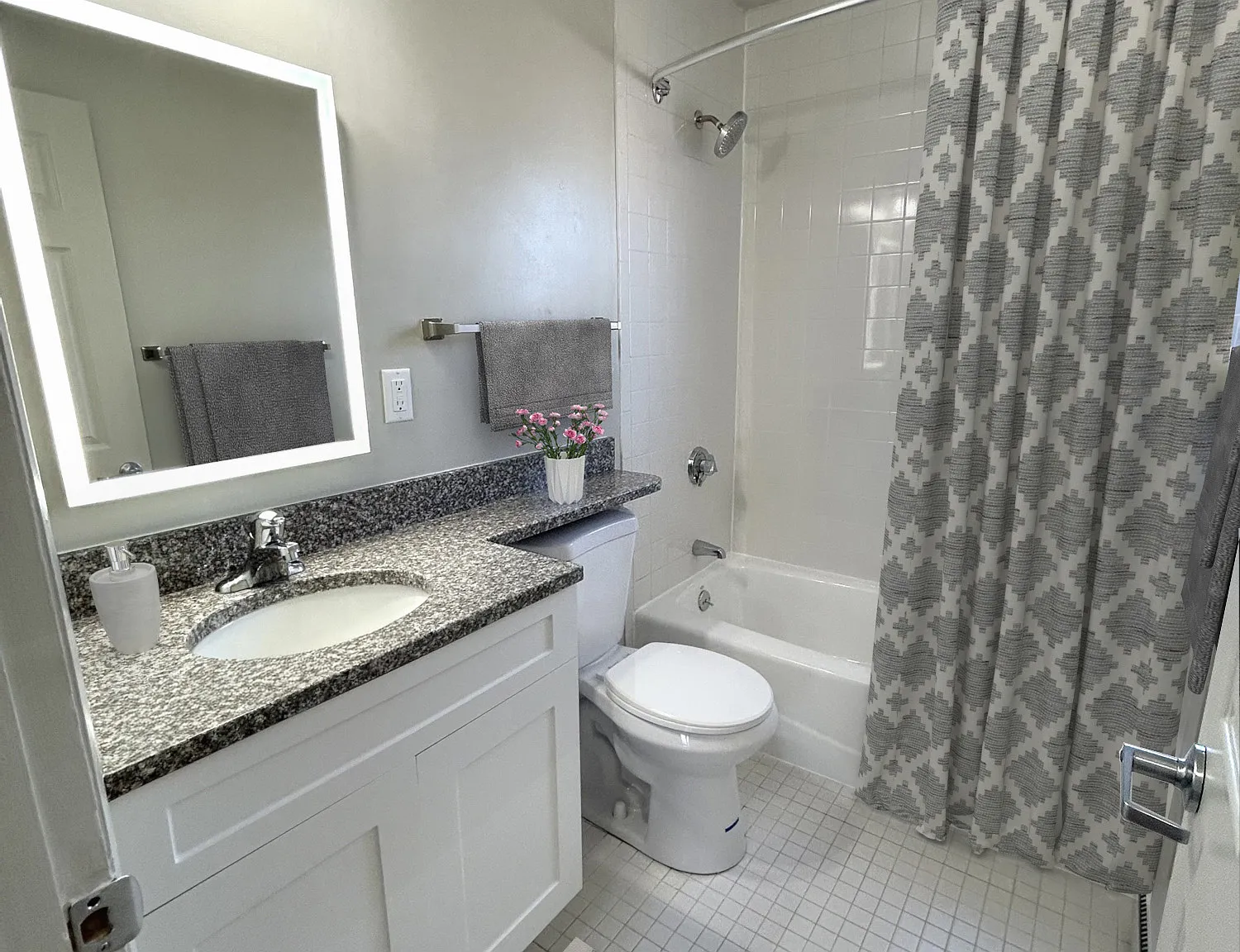 Black Rock Gardens, LLC - 10-E10 — Photo 2