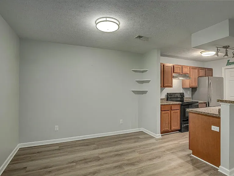 33 Rio Grande Cir #8 — Photo 6