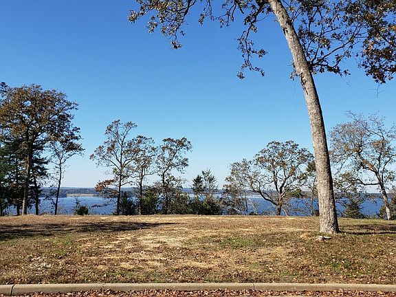 3rd image of 188 Eagles Bluff Blvd