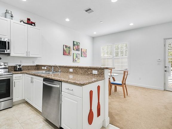 705 SW 147 Avenue, Pembroke Pines, FL 33027