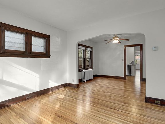 5th image of 3809 28th Ave S