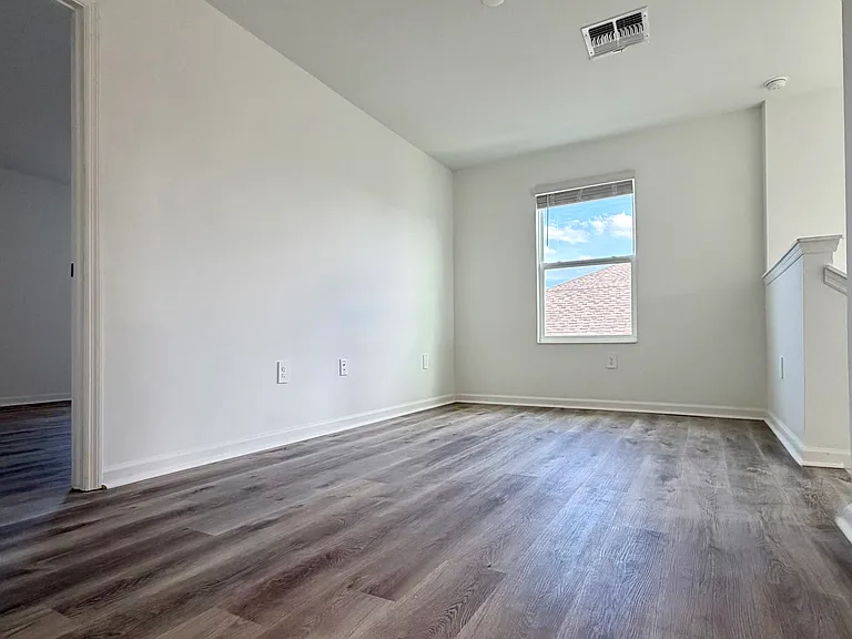 1005 Harold Pass — Photo 27
