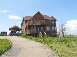 12514 Arapahoe Rd, Lafayette, CO 80026