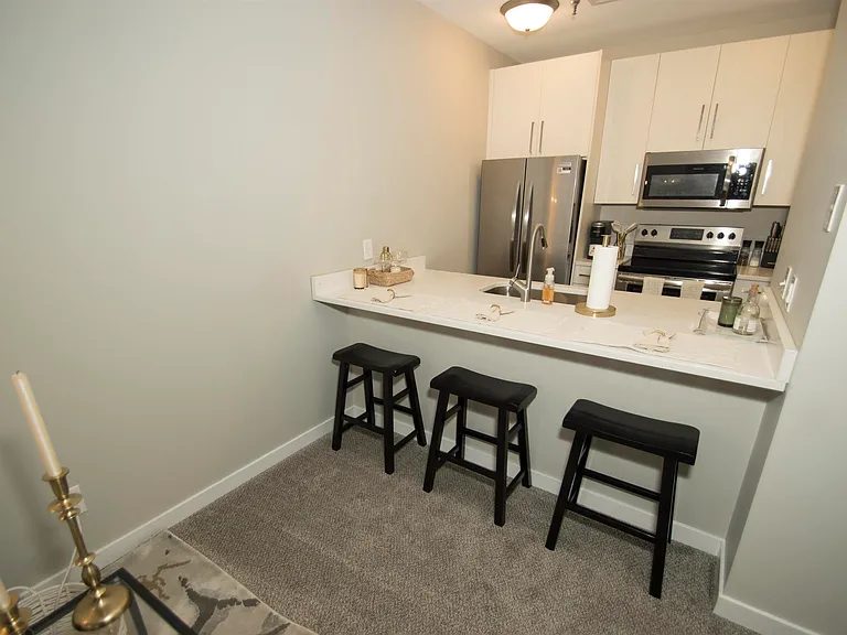 113 W Wayne St #404 — Photo 9
