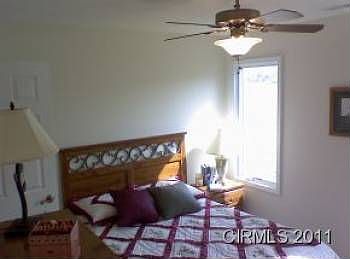 2nd image of 12 Clubview Dr