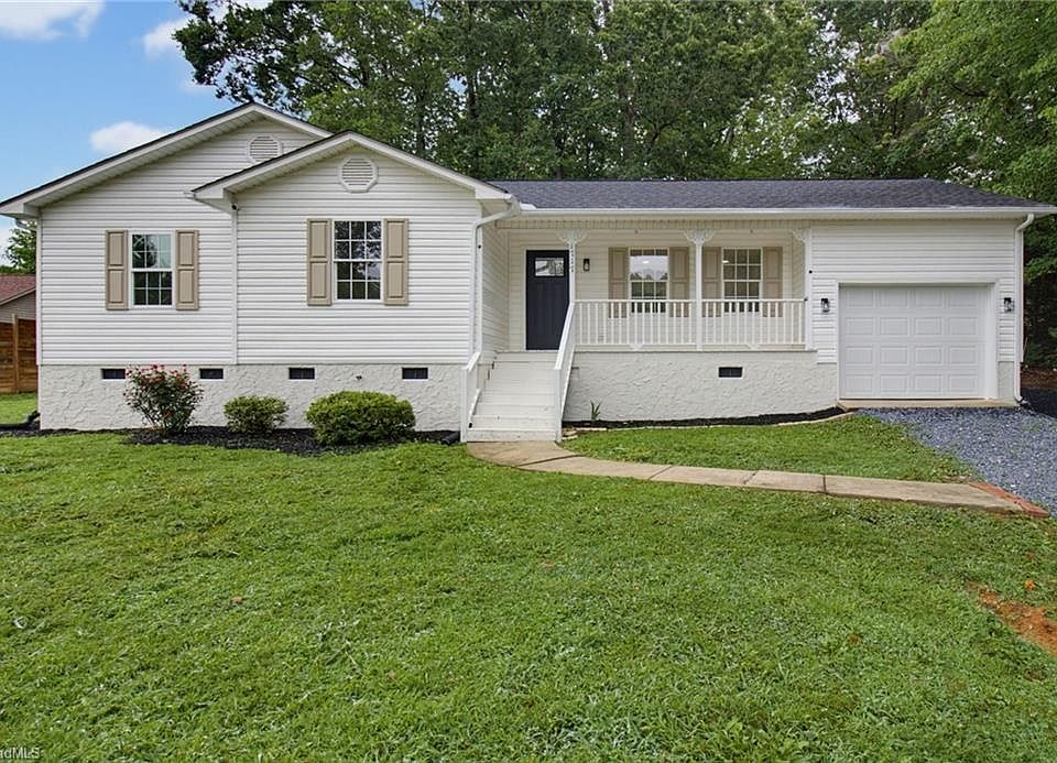 1st image of 1717 Lantern Dr