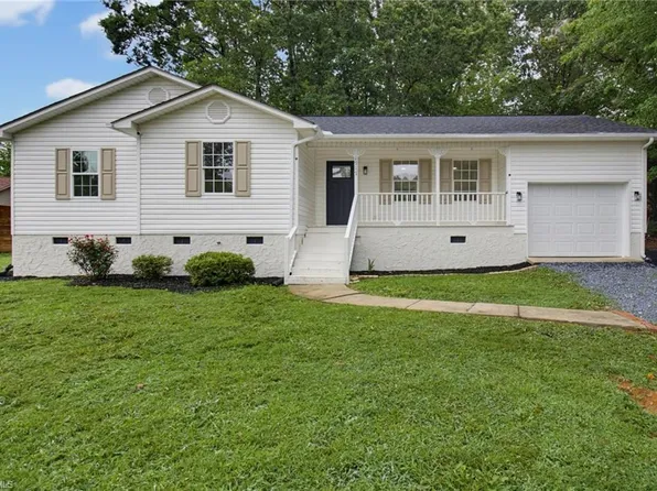 1717 Lantern Dr, Asheboro, NC 27205