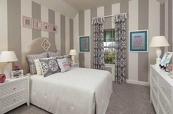3rd image of 103 Autumn Sage Dr