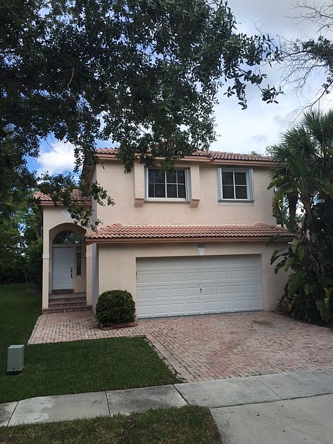 1st image of 1037 NW 170th Ave