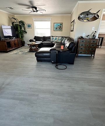4th image of 187 Caribbean Dr E