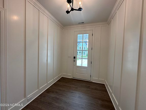 3rd image of 4018 Watersail Drive #118