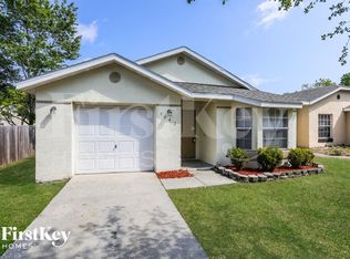 7442 Groveoak Dr, Orlando, FL 32810