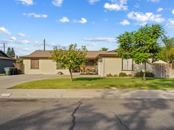 1207 S Clover Street, Visalia, CA 93277