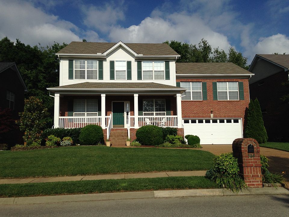 1st image of 304 Wisteria Dr