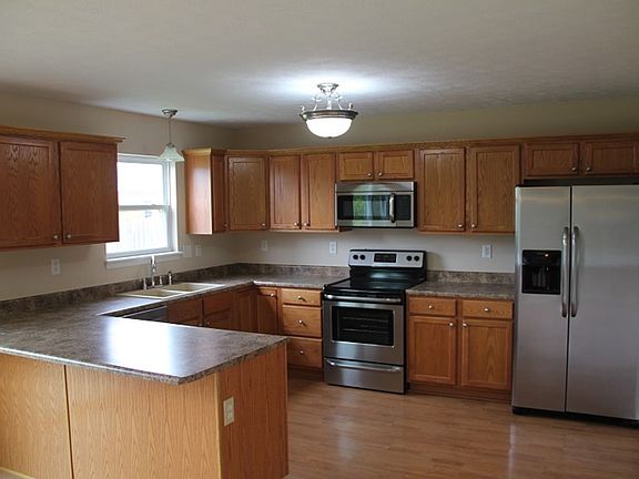 5th image of 4148 Stergen Dr