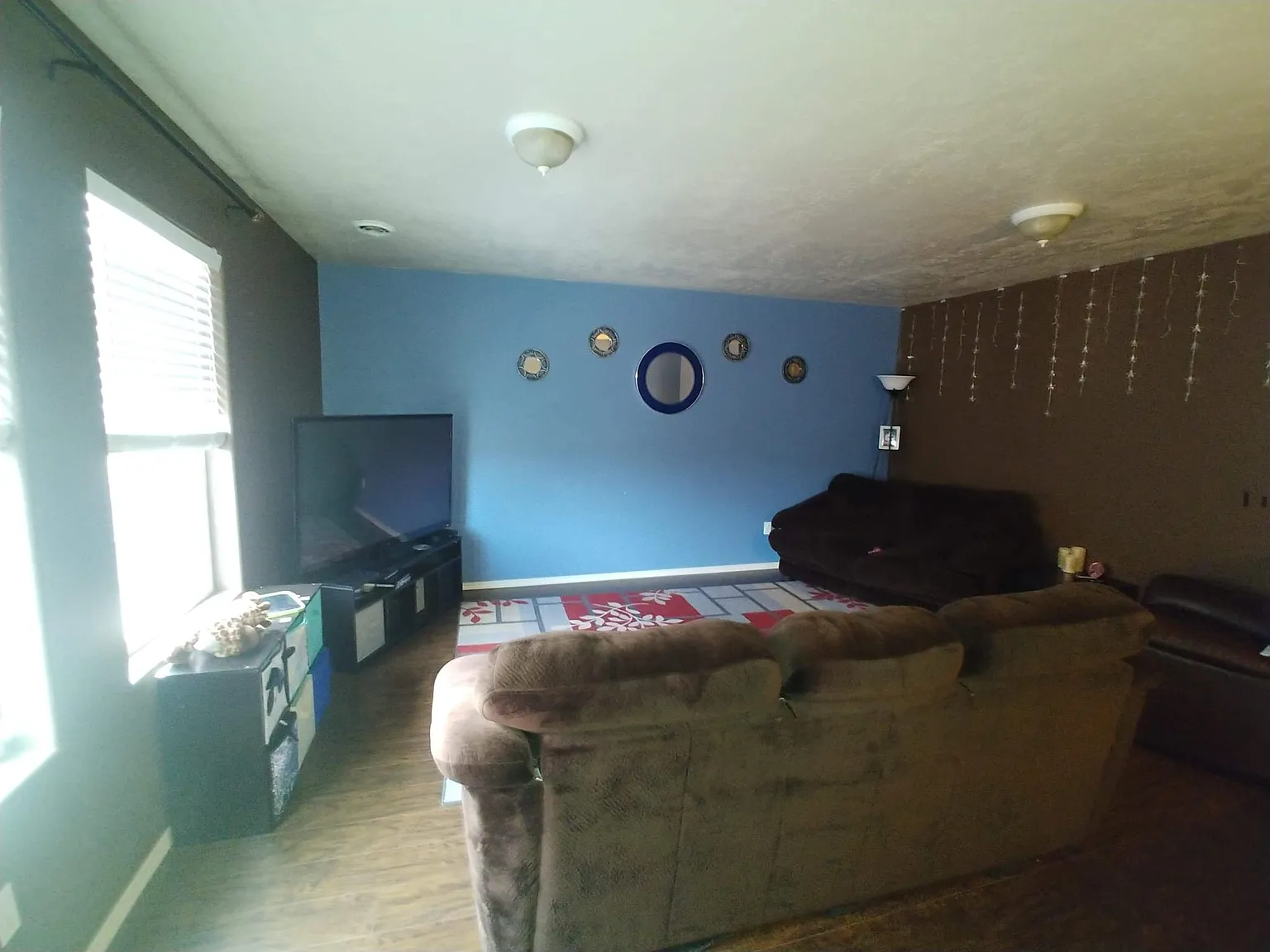 4 bed, 2.5 bath, 2113 sqft, $2,850 — Photo 4