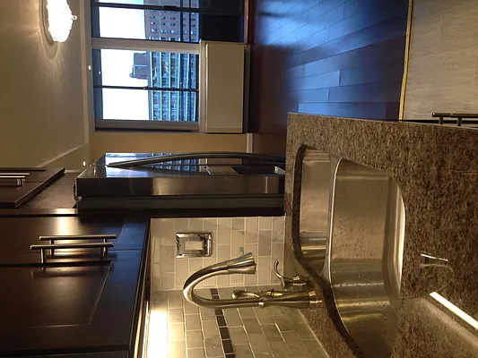 Rented by Mahzari Realty Inc | media 11