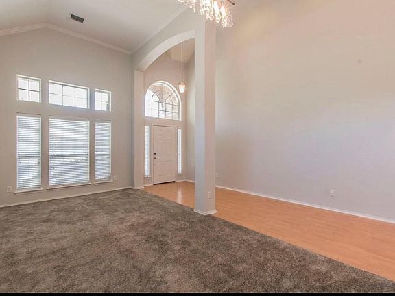 4th image of 8357 Plymouth Ln