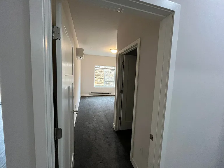Cottage Grove Commons: Gaston — Photo 109