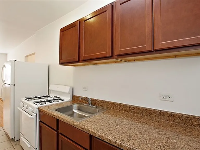 7057 S Princeton — Photo 10