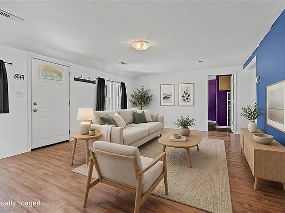 3rd image of 35317 Floyd Cir