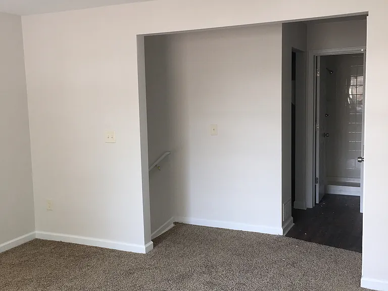 Cricket Townhomes — Photo 6