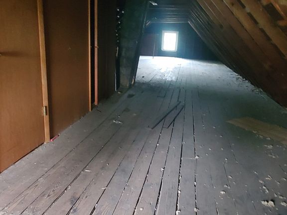 3rd image of 10240 S Indiana Ave