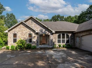 26 Taylor Dr, Bella Vista, AR 72714