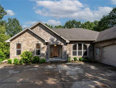 26 Taylor Dr, Bella Vista, AR, 72714