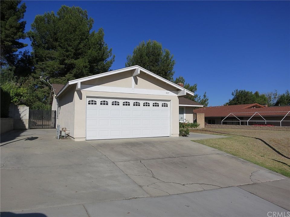 1st image of 407 Red Cloud Dr
