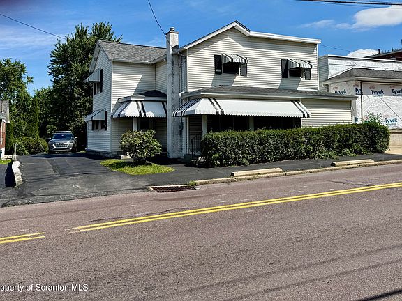 2nd image of 603 E Drinker St