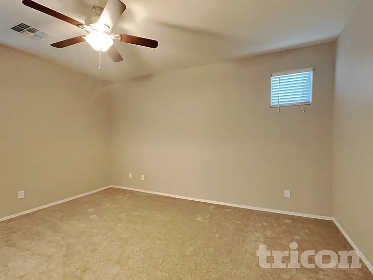14989 W Wilshire Dr — Photo 7