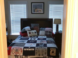 624 Spring St, Herndon, VA 20170