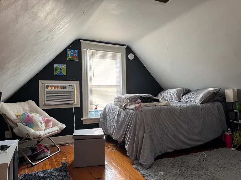 420 Ada St #2 — Photo 8