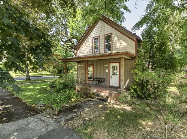 2403 15th Ave, Forest Grove, OR 97116