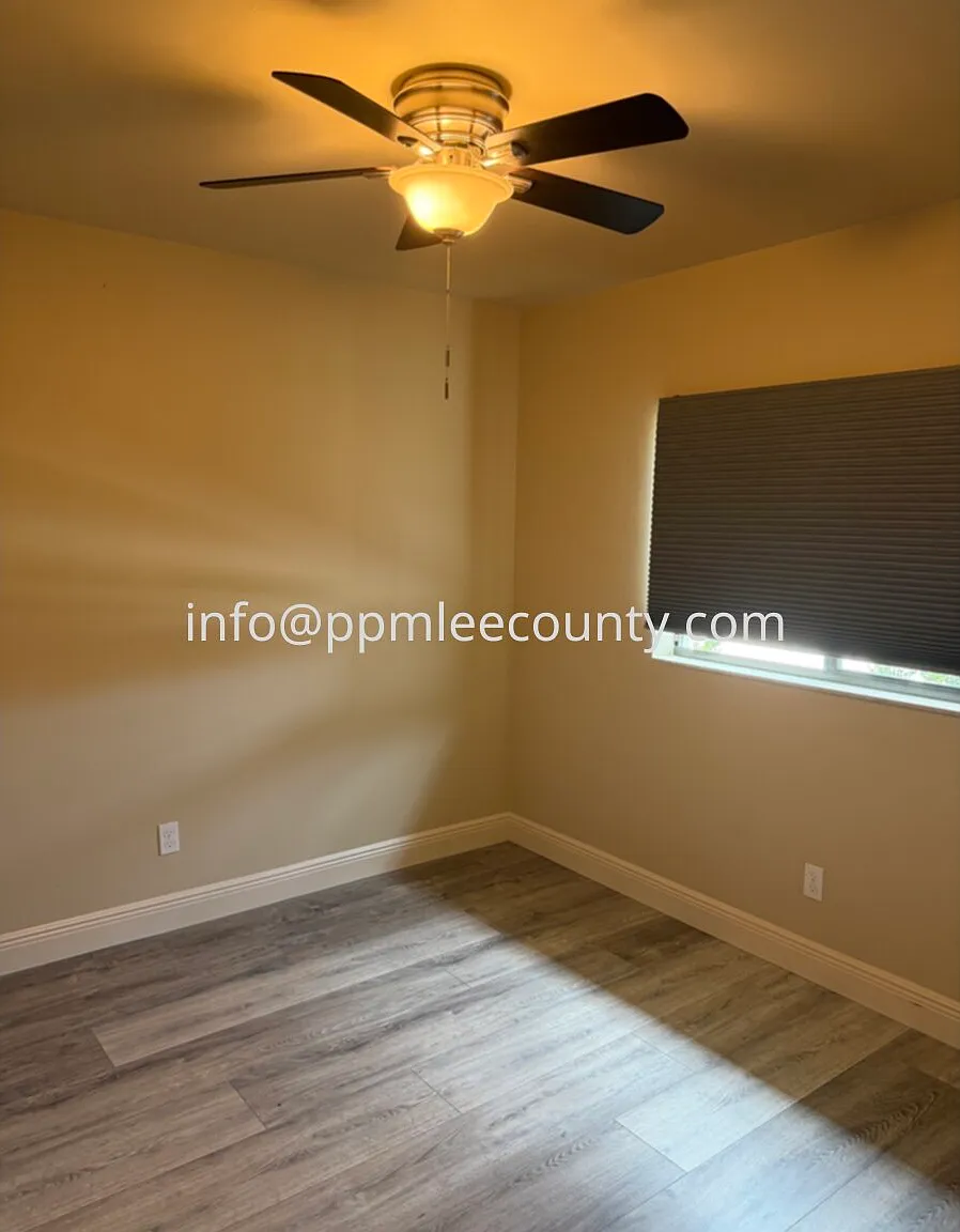 3 bed, 2.0 bath, 2656 sqft, $1,700 — Photo 4