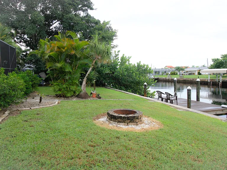 126 Severin Rd SE — Photo 12