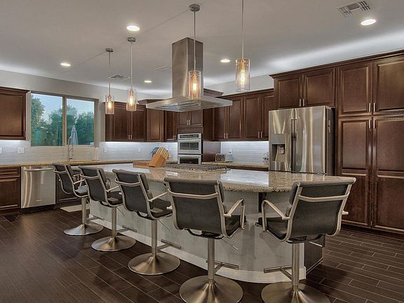 Gourmet Kitchen and Island