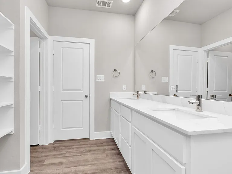 21019 Bay Village Dr #A — Photo 19