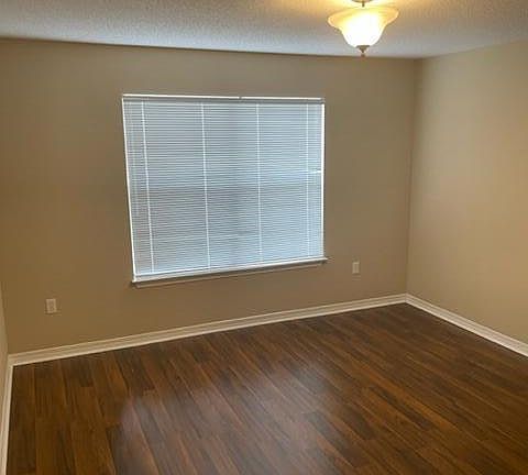 4th image of 8456 Coastal Breeze Ct