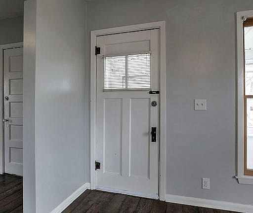 3rd image of 2600 5th Ave