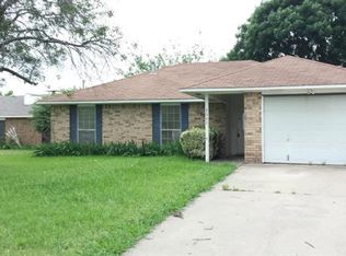 2003 Glenn Ln, Glenn Heights, TX 75154