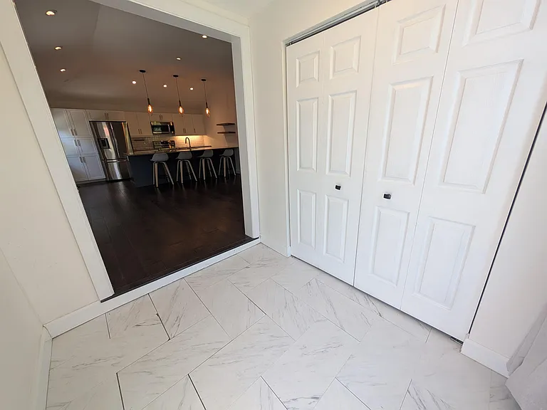 89 Factory St — Photo 14