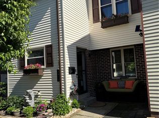 3412 Colonial Ct S, Allentown, PA 18104