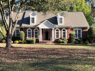 113 Wintergreen Ct, Lexington, SC 29072